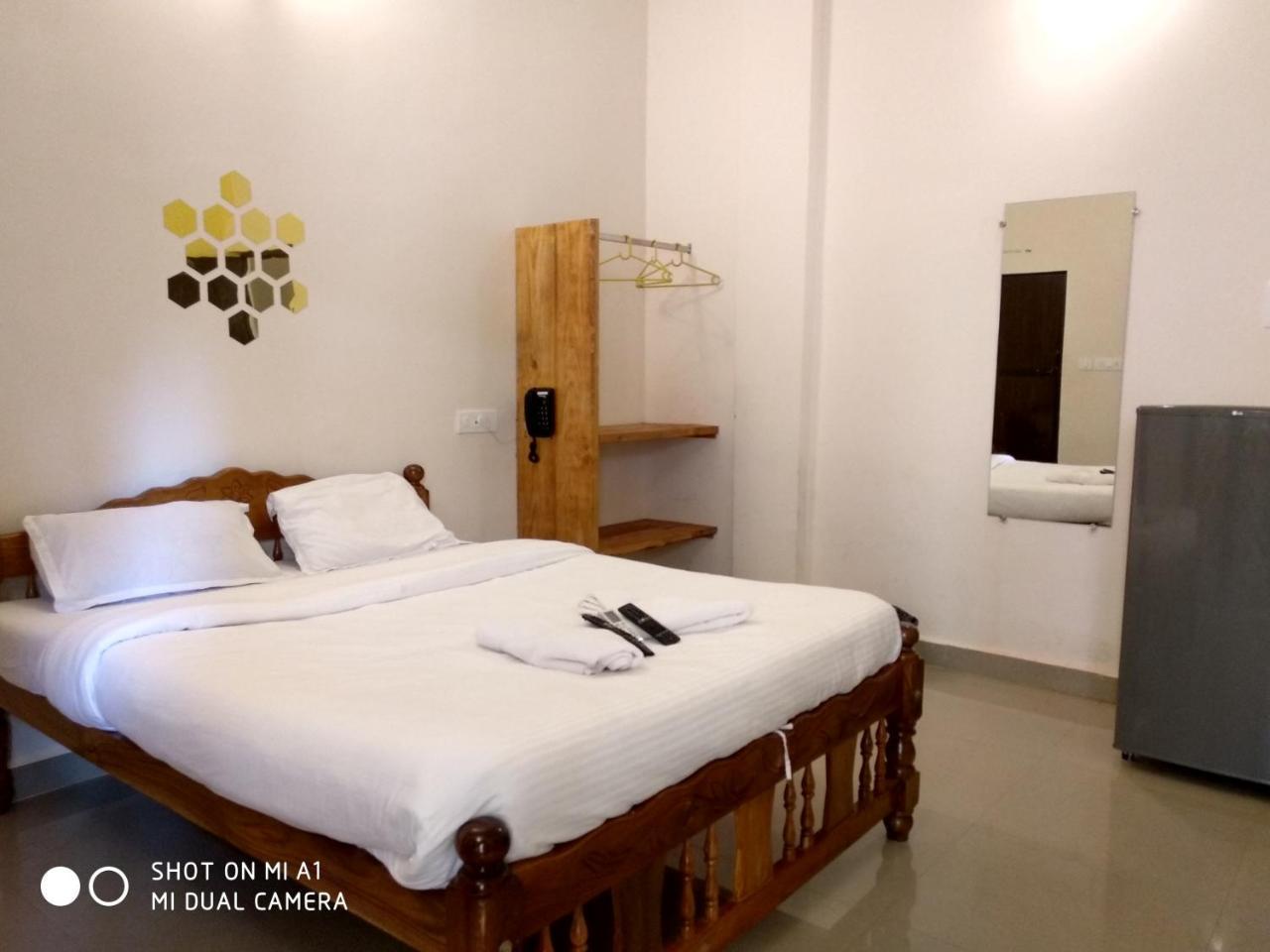Candolim Beach Place Екстериор снимка